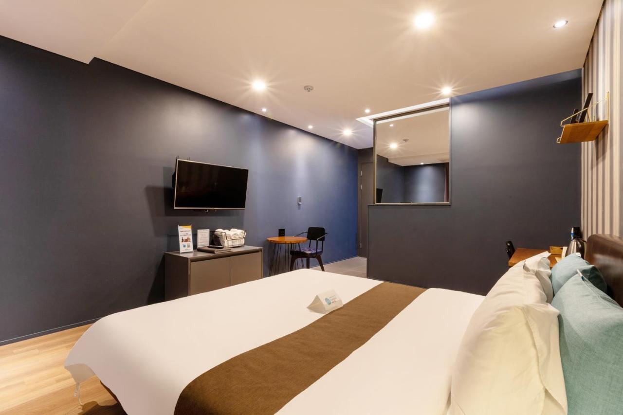 Sorgente Business Hotel Busan Bagian luar foto