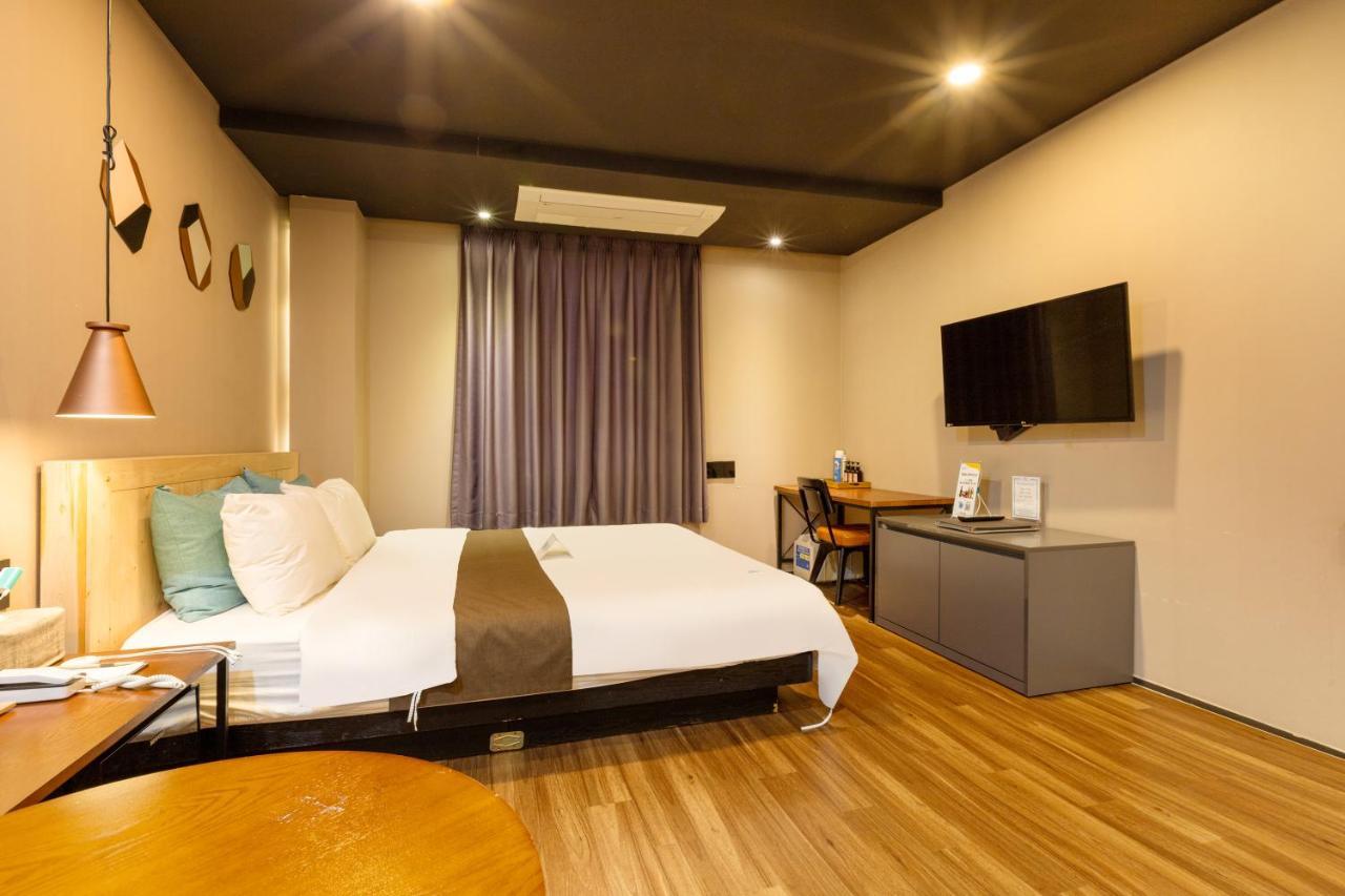 Sorgente Business Hotel Busan Bagian luar foto